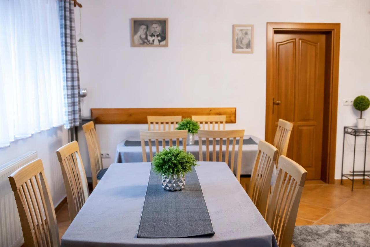 Tatrzanskie Spanie Pokoje Goscinne Poronin Exteriör bild